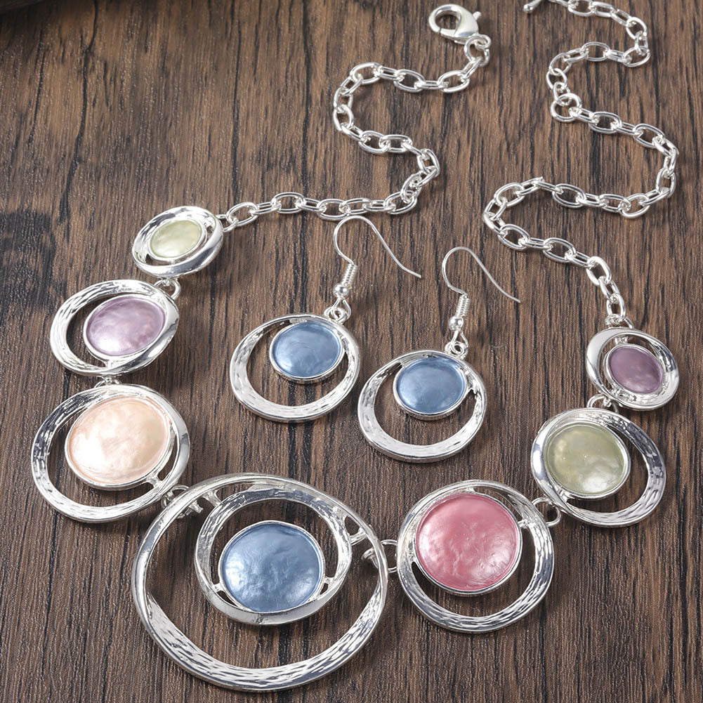 Retro Oil-dropped Hollow Round Earrings Women's Necklace