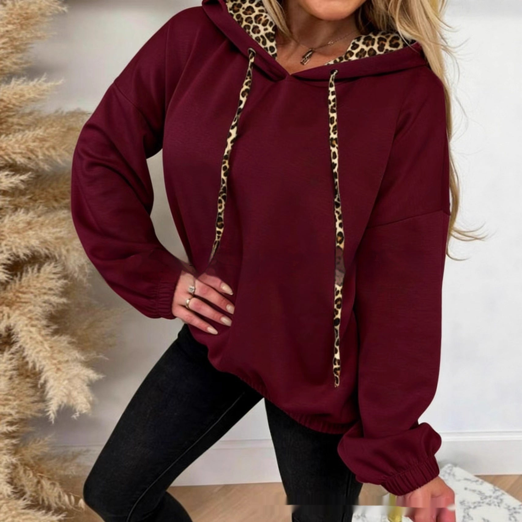 Solid-color Side-panel Leopard-print Patchwork Hooded Long-sleeve Sweatshirt
