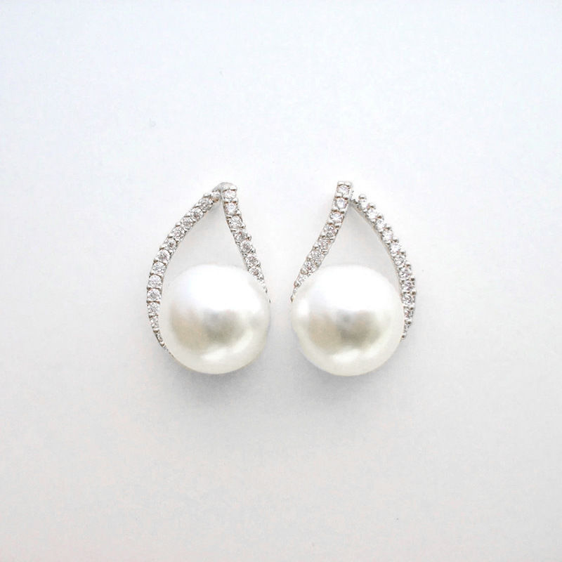 Womens Cubic Zirconia And Pearl Stud Earrings